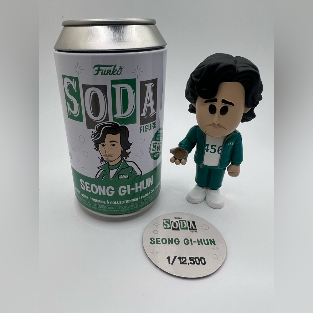 Funko Seong Gi-Hun Vinyl Figure in Green and White